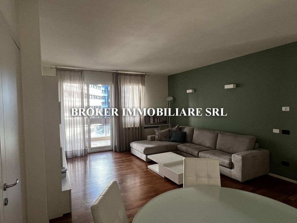 appartamento in affitto a Milano in zona Porta Nuova