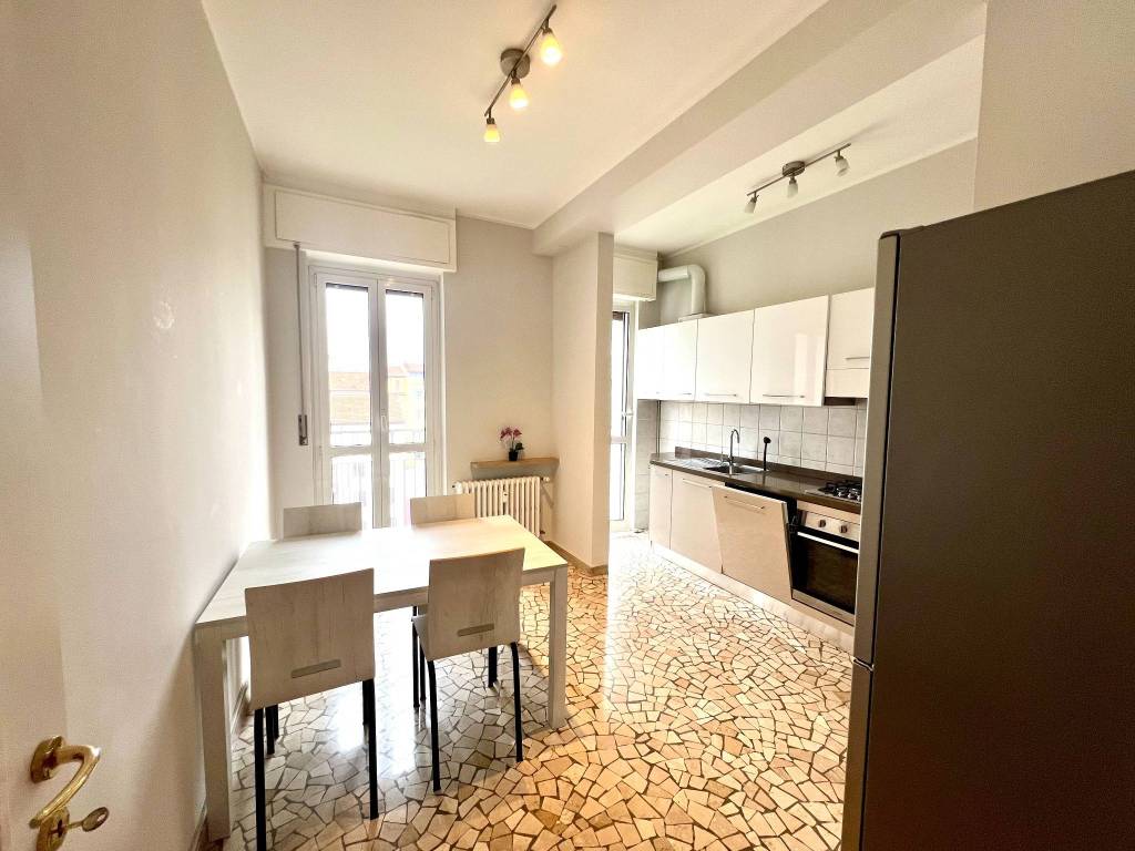 appartamento in affitto a Milano in zona Piazzale Lodi