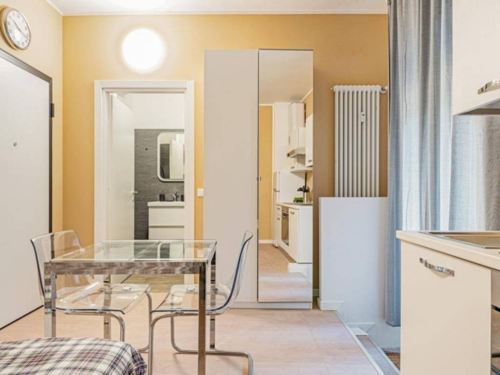 appartamento in affitto a Milano in zona Guastalla