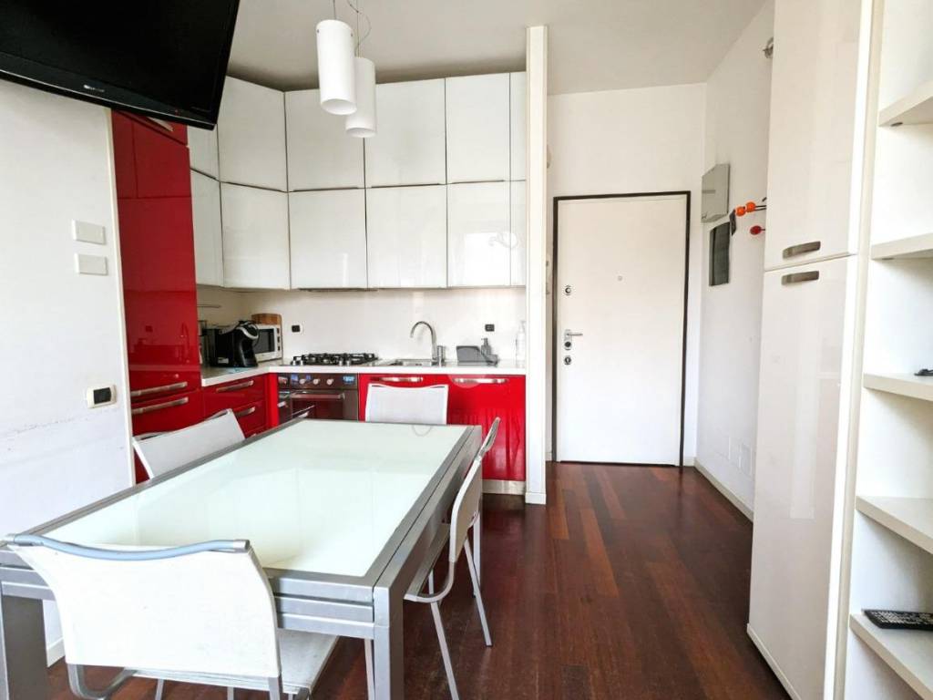 appartamento in affitto a Milano in zona Guastalla