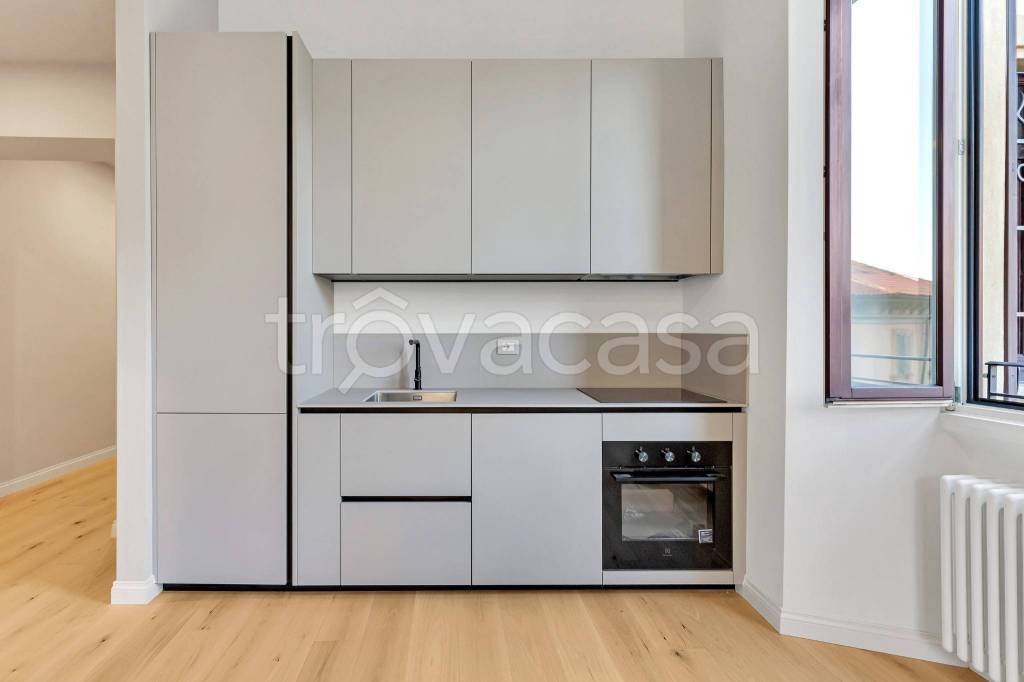 appartamento in affitto a Milano in zona Sant'Ambrogio