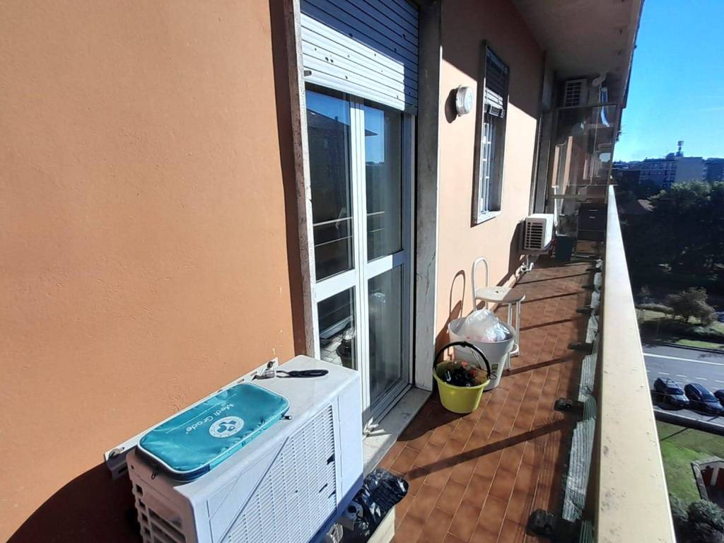 appartamento in affitto a Milano in zona Lorenteggio
