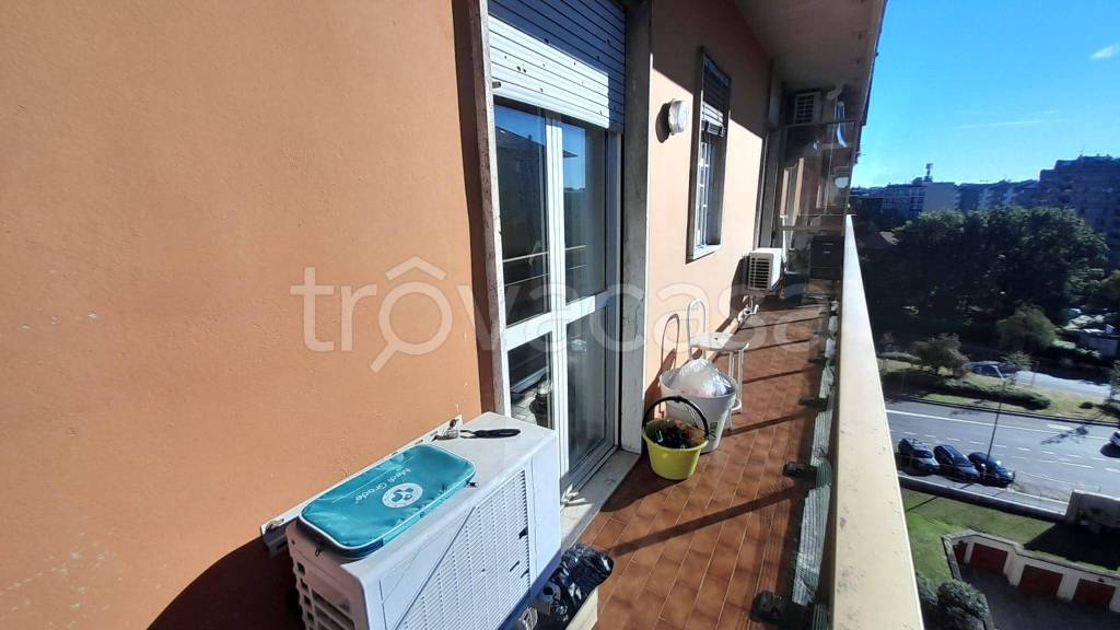 appartamento in affitto a Milano in zona Lorenteggio