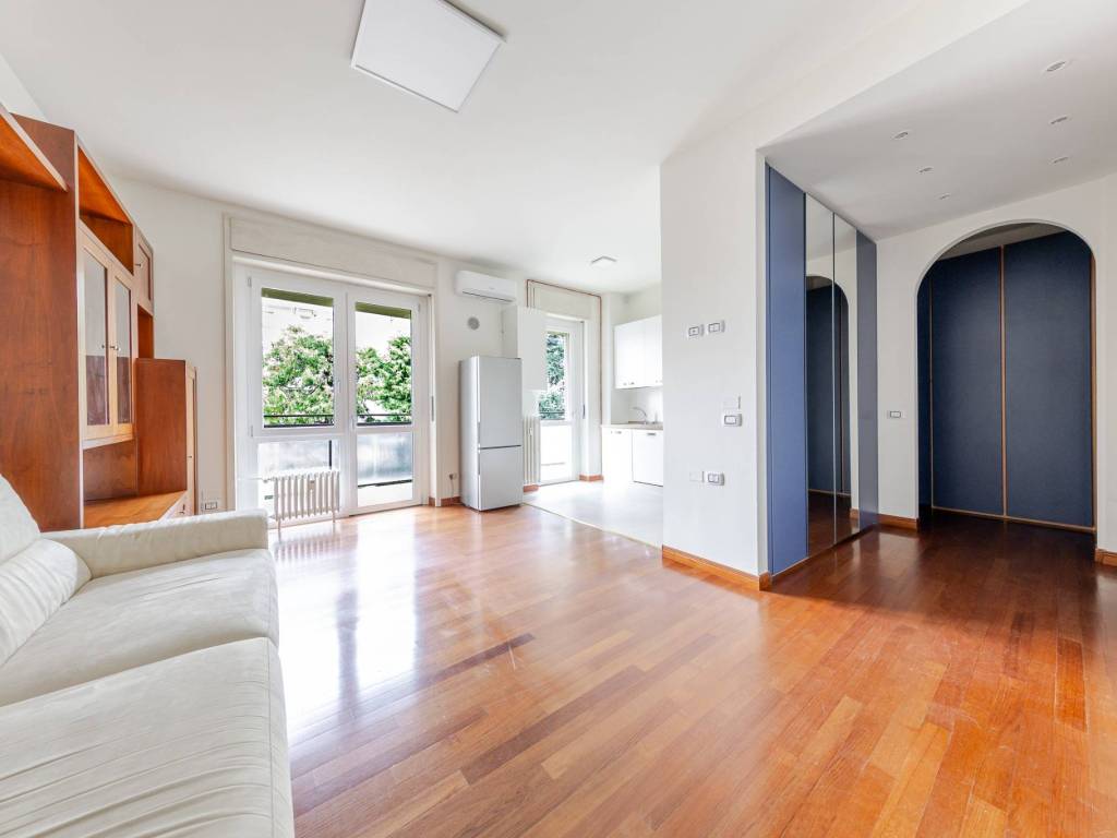 appartamento in affitto a Milano in zona Vigentino