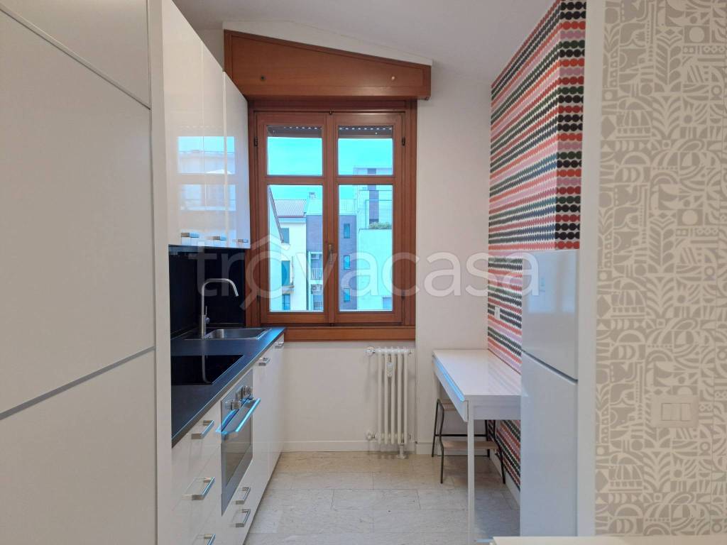 appartamento in affitto a Milano in zona Porta Romana