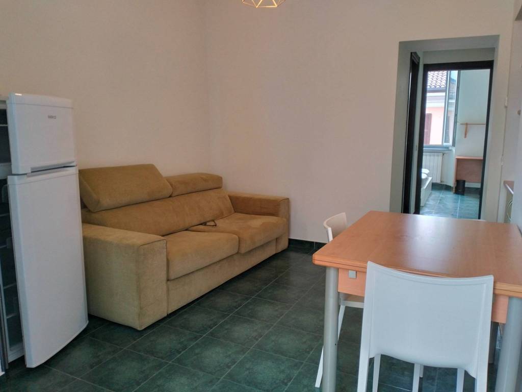 appartamento in affitto a Milano in zona Bocconi