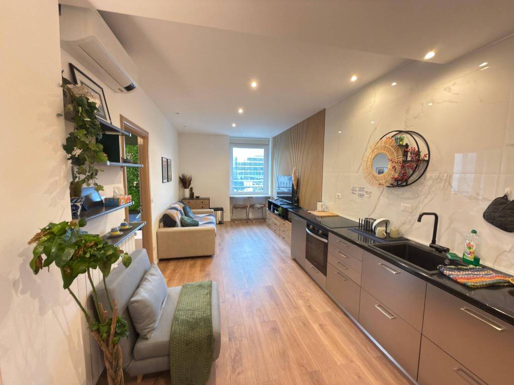 appartamento in affitto a Milano in zona Centro Direzionale