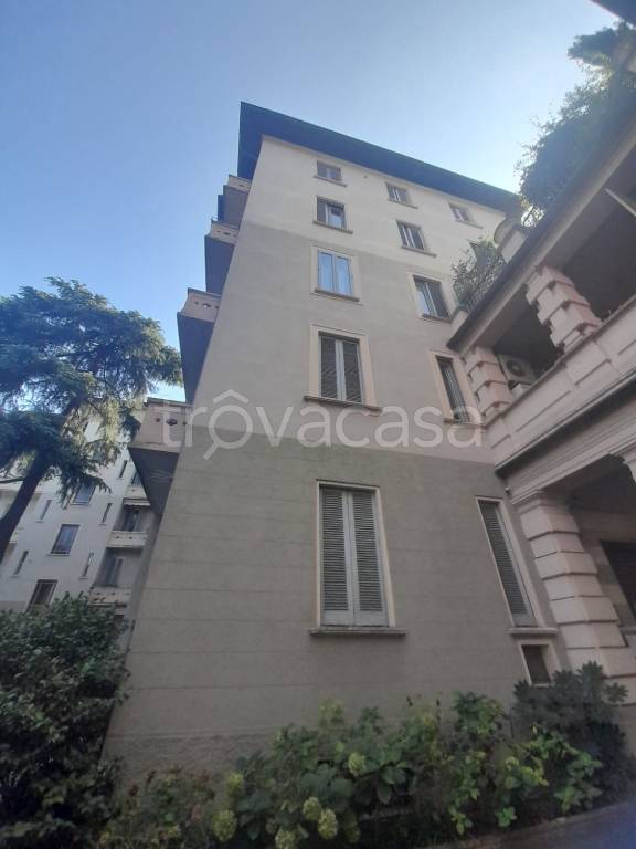 appartamento in affitto a Milano in zona Bocconi