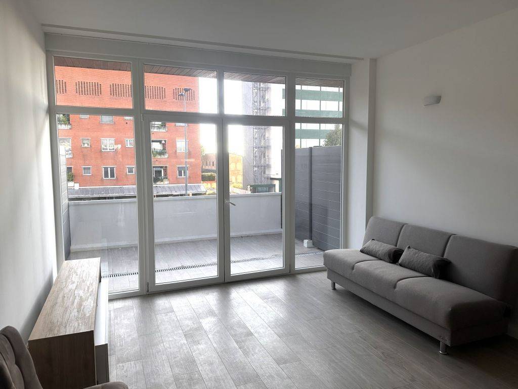 appartamento in affitto a Milano in zona Famagosta