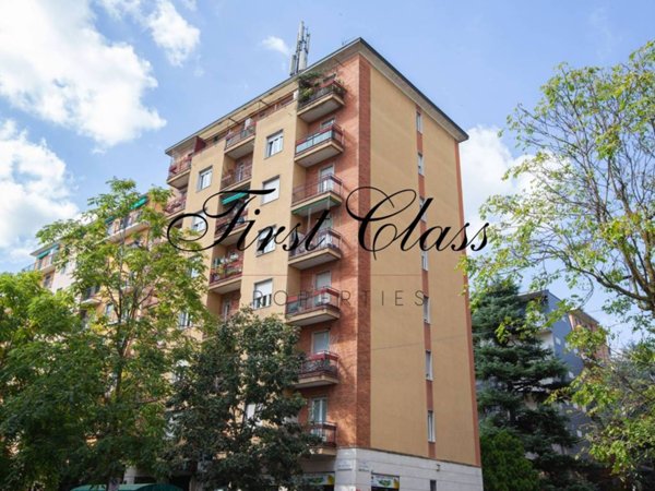 appartamento in affitto a Milano in zona Trenno