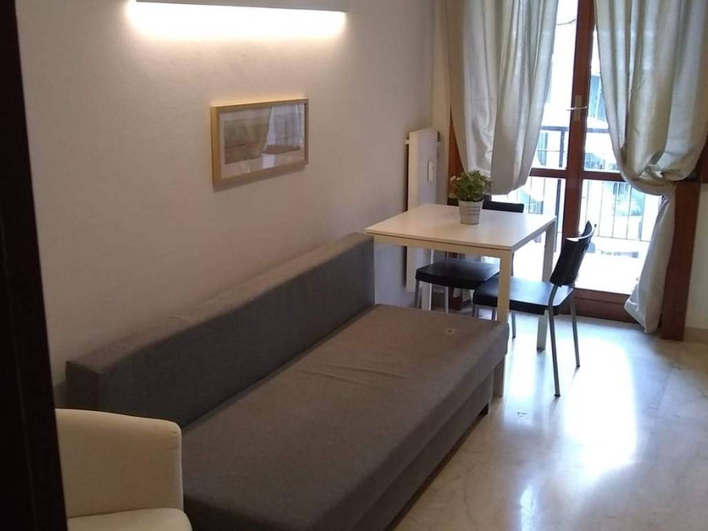 appartamento in affitto a Milano in zona Centro Direzionale