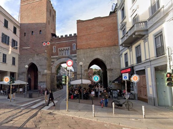 negozio in affitto a Milano in zona Porta Ticinese