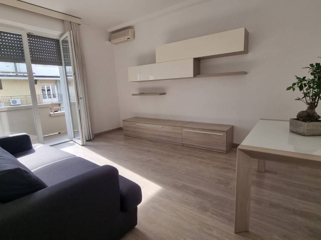appartamento in affitto a Milano in zona Sempione