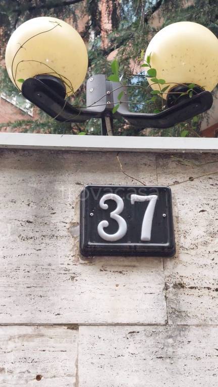 appartamento in affitto a Milano in zona Sempione