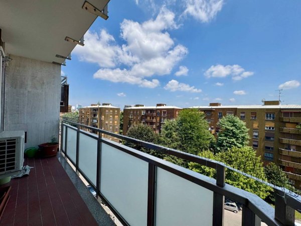 appartamento in affitto a Milano in zona Vigentino