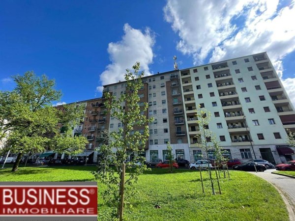 appartamento in affitto a Milano in zona Famagosta