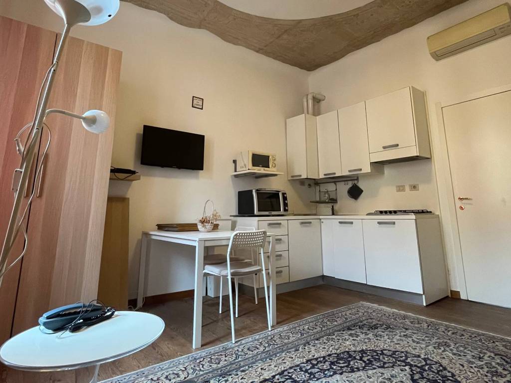 appartamento in affitto a Milano in zona Isola