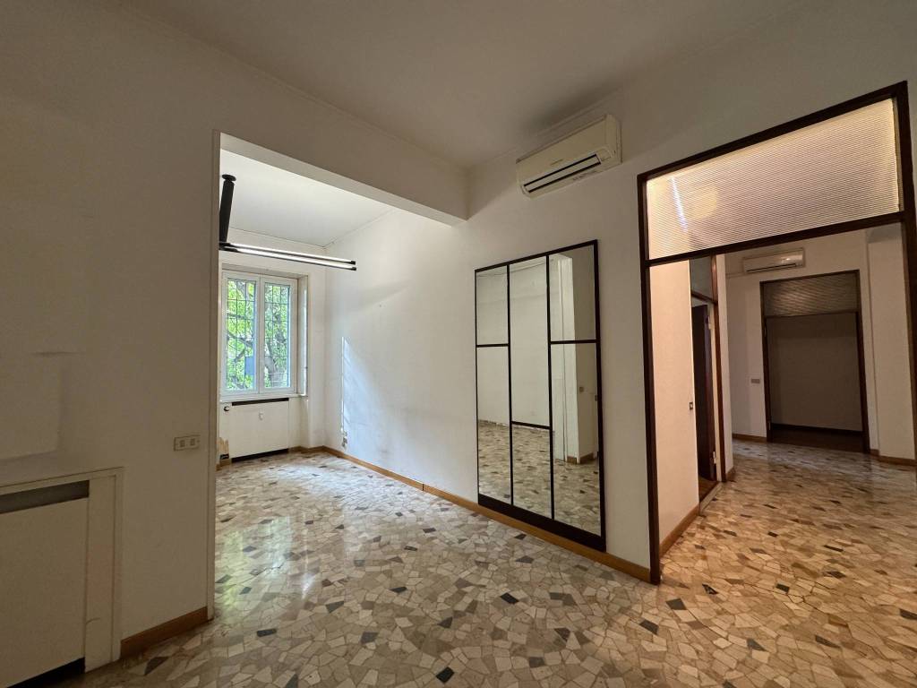 ufficio in affitto a Milano in zona Guastalla