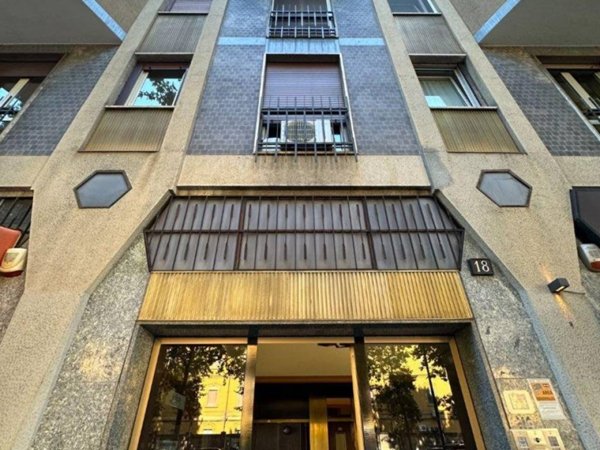 appartamento in affitto a Milano in zona Isola