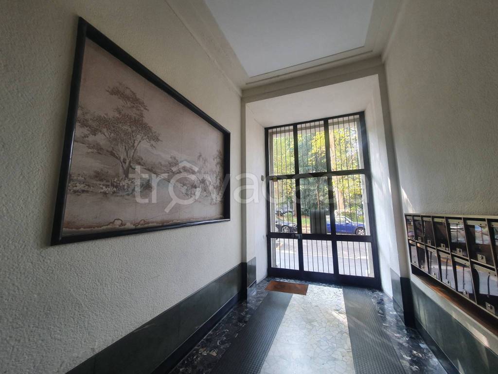 appartamento in affitto a Milano in zona Sant'Ambrogio