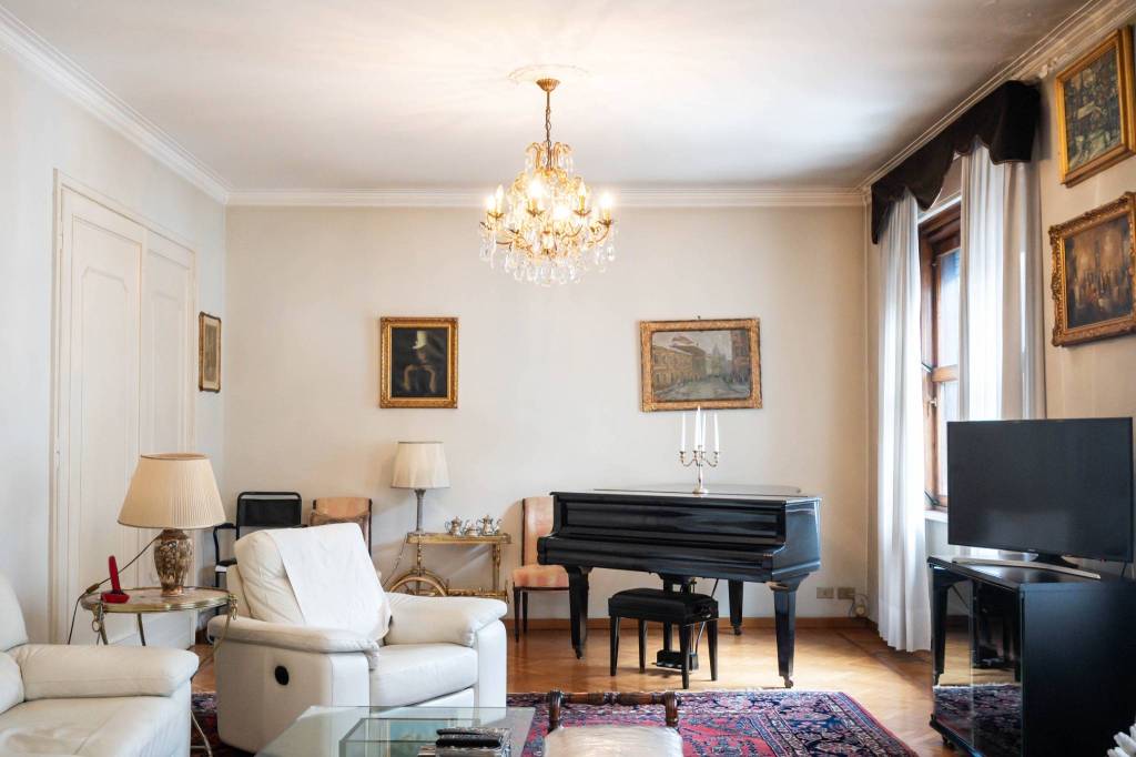 appartamento in affitto a Milano in zona Centro Direzionale