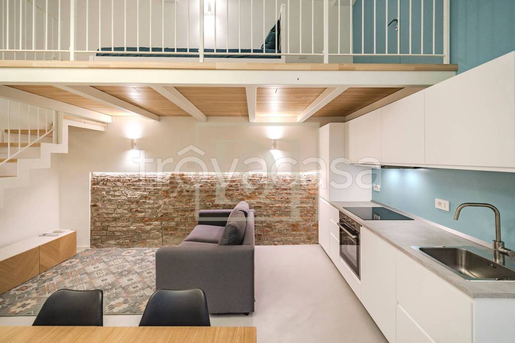 appartamento in affitto a Milano