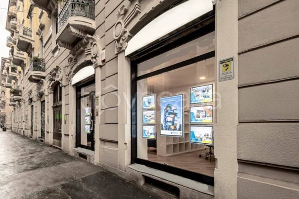 negozio in affitto a Milano