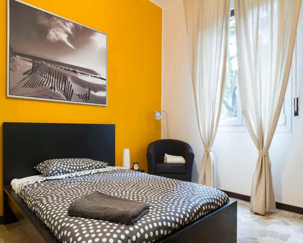 negozio in affitto a Milano in zona Lorenteggio