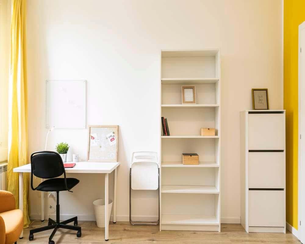 negozio in affitto a Milano in zona Restocco Maroni