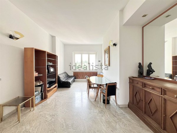 appartamento in affitto a Milano in zona Centro Direzionale