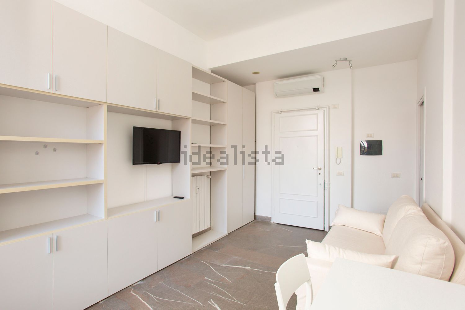 appartamento in affitto a Milano in zona Centro Direzionale