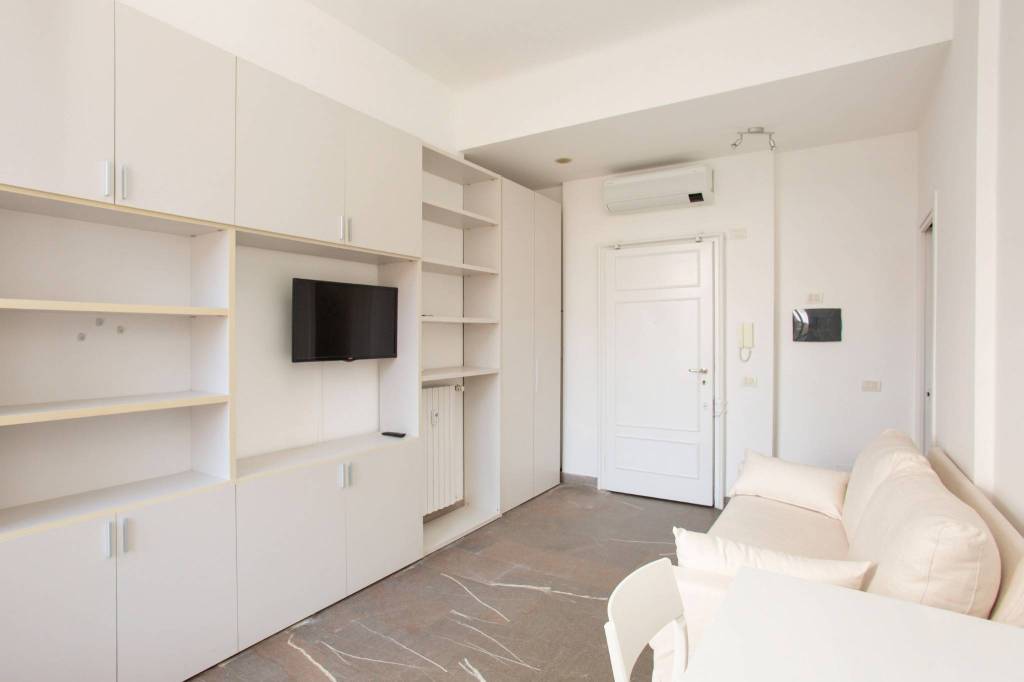 appartamento in affitto a Milano in zona Centro Direzionale