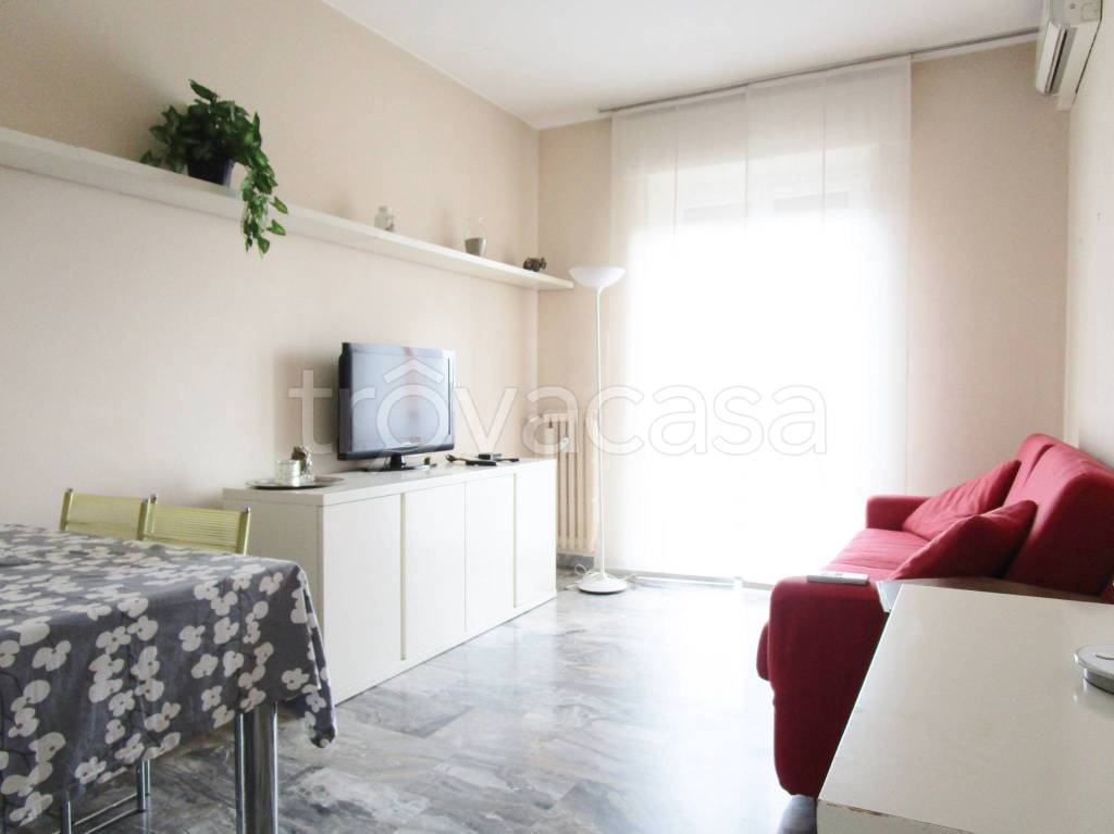 appartamento in affitto a Milano in zona Vigentino