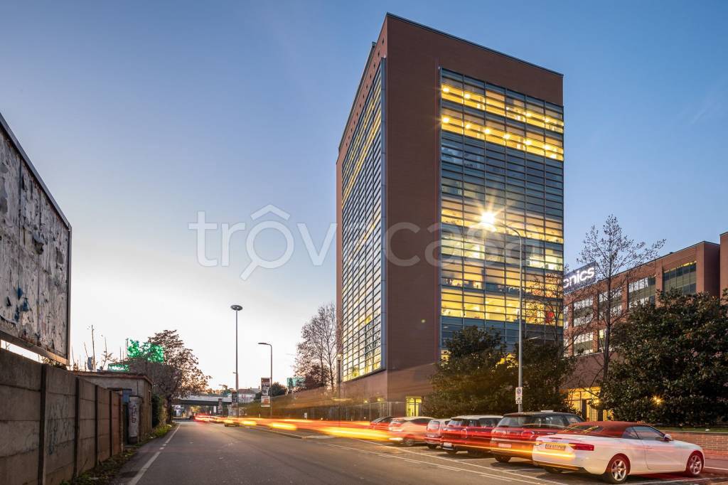 ufficio in affitto a Milano