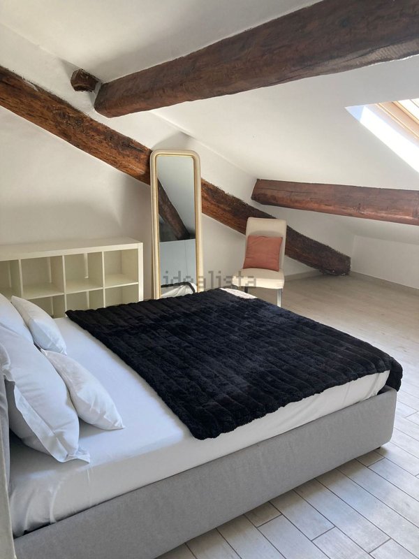 appartamento in affitto a Milano in zona Porta Nuova