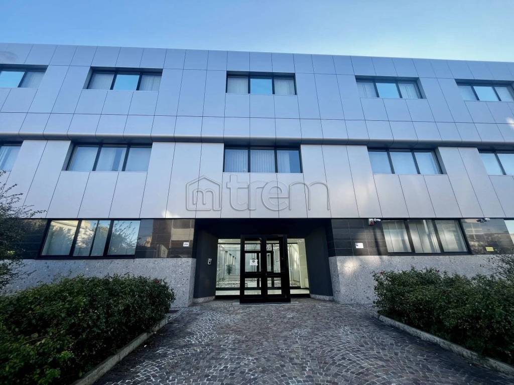 ufficio in affitto a Milano in zona San Siro