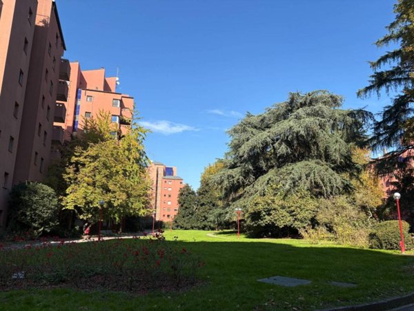 appartamento in affitto a Milano in zona Baggio