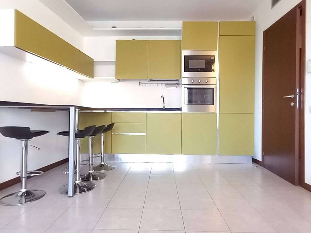 appartamento in affitto a Milano in zona Baggio