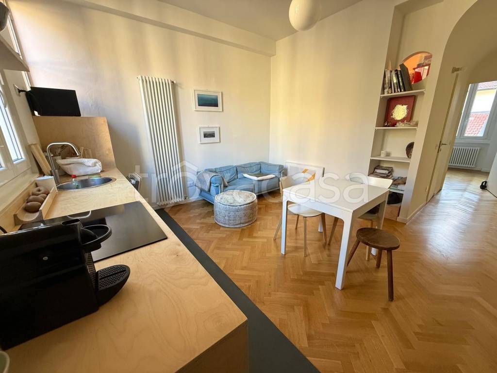 appartamento in affitto a Milano in zona Isola