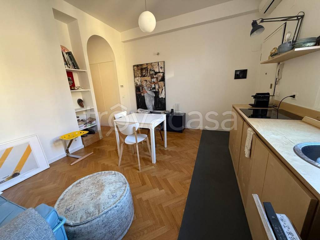 appartamento in affitto a Milano in zona Isola