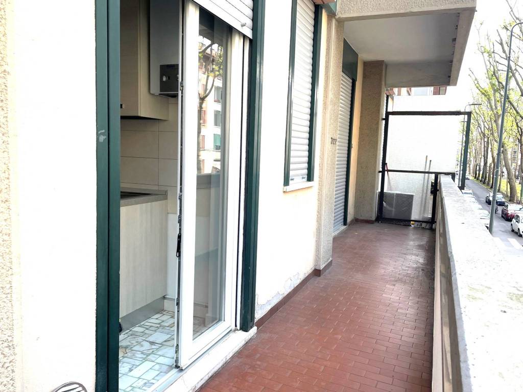 appartamento in affitto a Milano in zona Lorenteggio