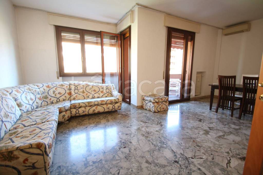 appartamento in affitto a Milano in zona Affori