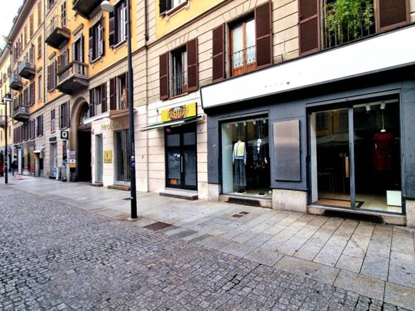 negozio in affitto a Milano in zona Porta Nuova