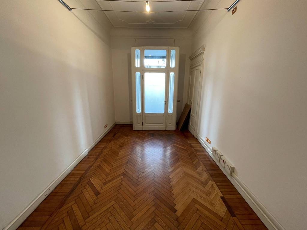 ufficio in affitto a Milano