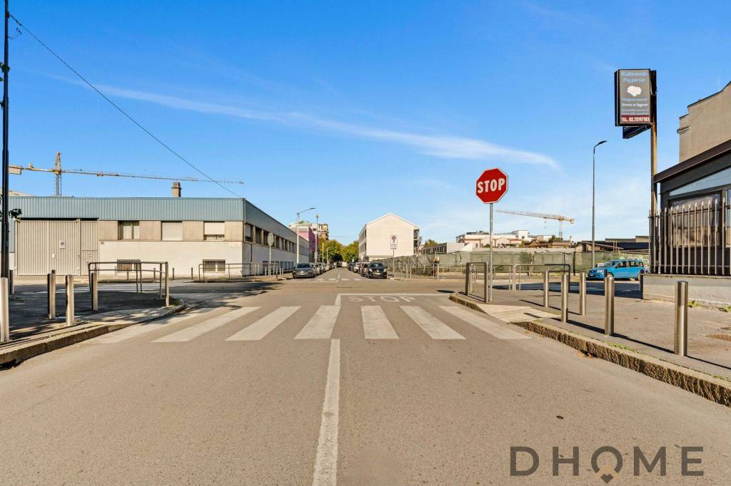 appartamento in affitto a Milano in zona Famagosta