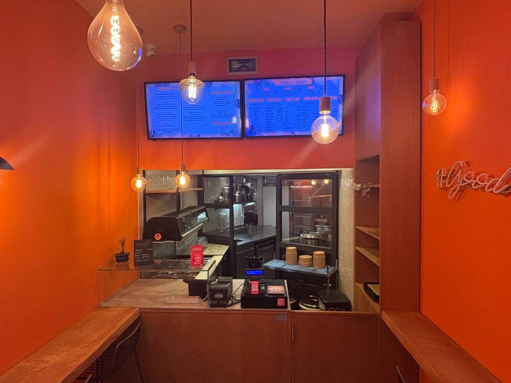 negozio in affitto a Milano in zona Porta Romana