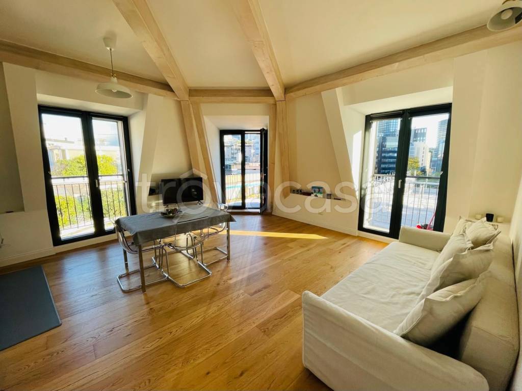 appartamento in affitto a Milano in zona Isola