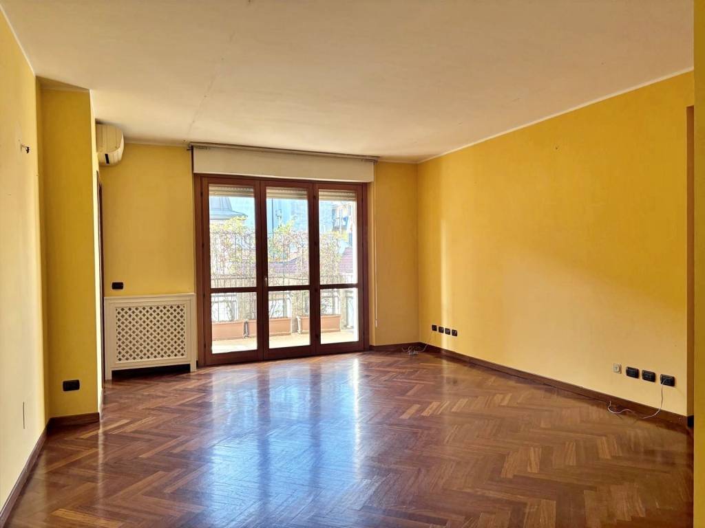 appartamento in affitto a Milano in zona Porta Romana