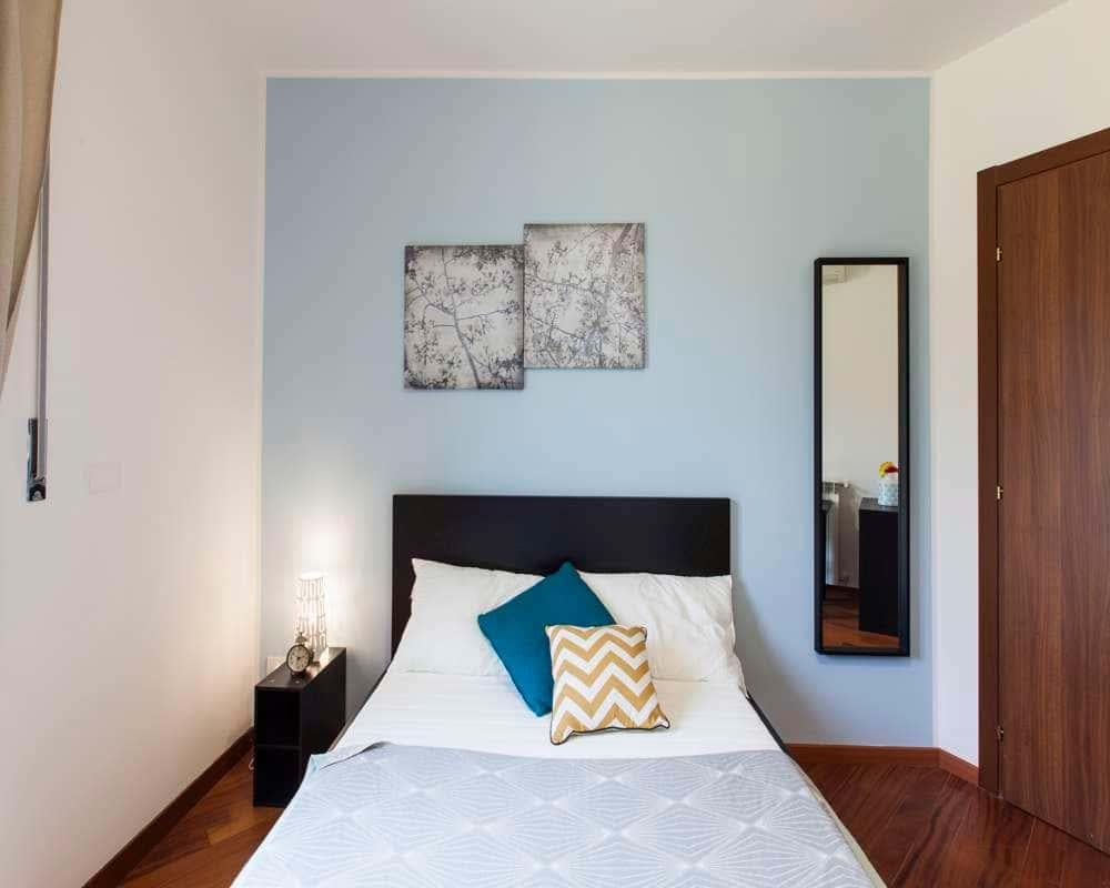 negozio in affitto a Milano in zona Piazzale Lodi