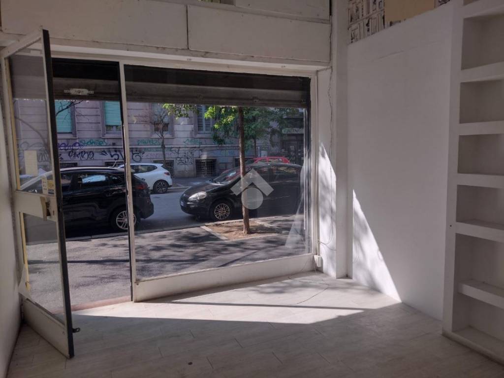 negozio in affitto a Milano in zona Casoretto